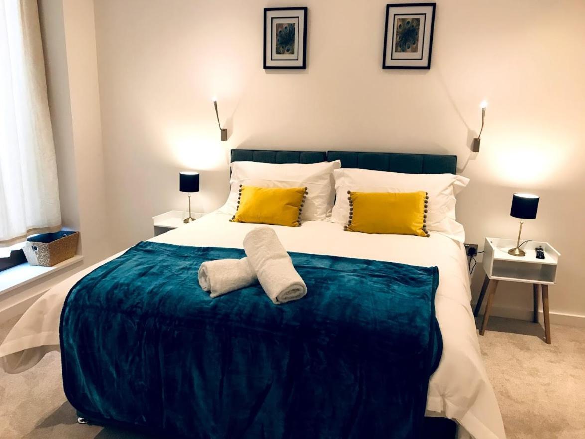 Maplewood Luxurious One-Bed Flat With Free Parking Hotel St Albans Eksteriør billede
