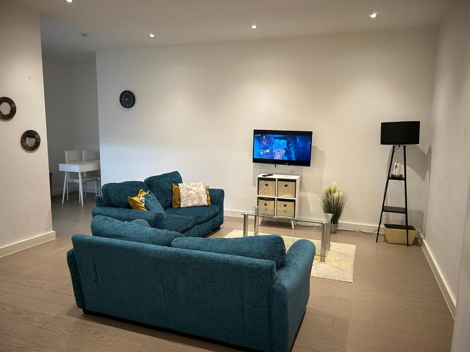 Maplewood Luxurious One-Bed Flat With Free Parking Hotel St Albans Eksteriør billede