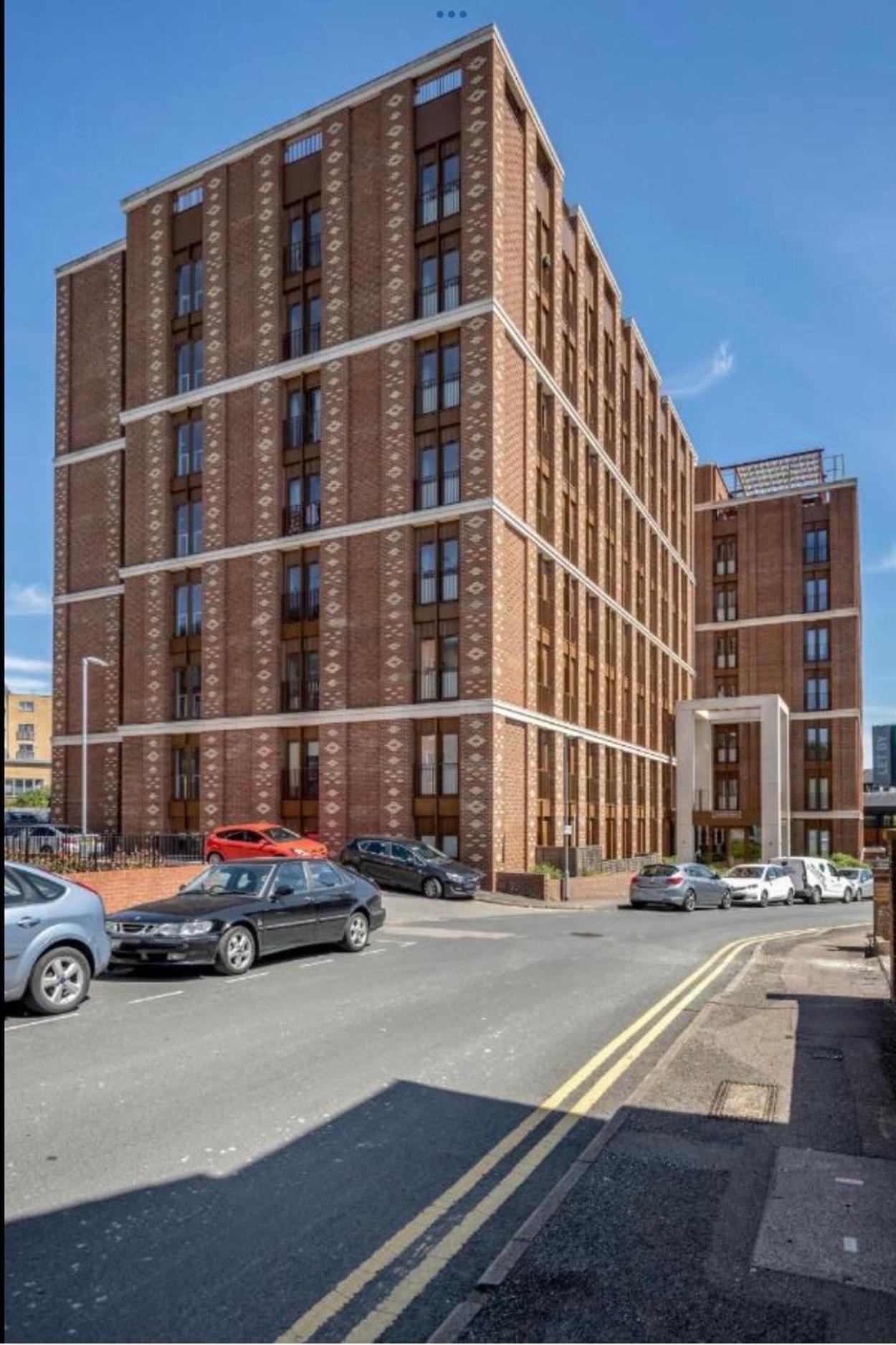 Maplewood Luxurious One-Bed Flat With Free Parking Hotel St Albans Eksteriør billede